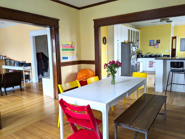 Dining room - 336 Washington St