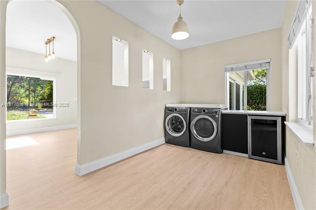 Foto del edificio - 5865 SW 48th St