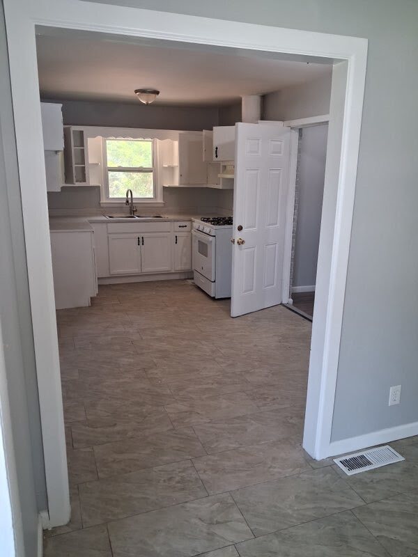 Building Photo - 4314 Hendrix Dr
