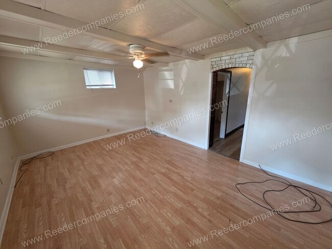Building Photo - 4830 Cedar Ave