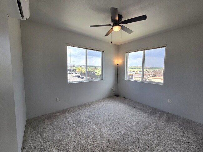 Foto del edificio - Hoopili Kaikea 2br/1ba with 1-car garage & stall