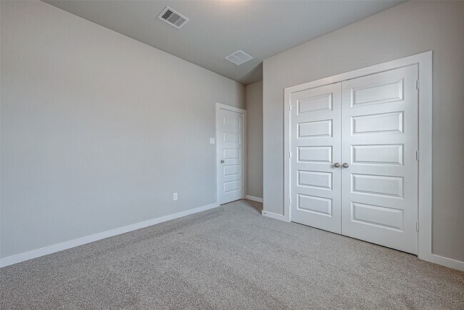 Foto del edificio - 6335 Buffalo Bnd Ln