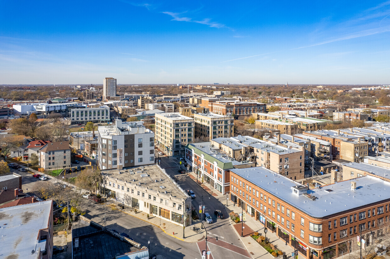 Aerial Photo - Broadmoor Apartments