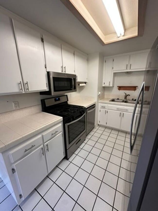 Building Photo - 2BD | 2BA Condo in Spring Valley!