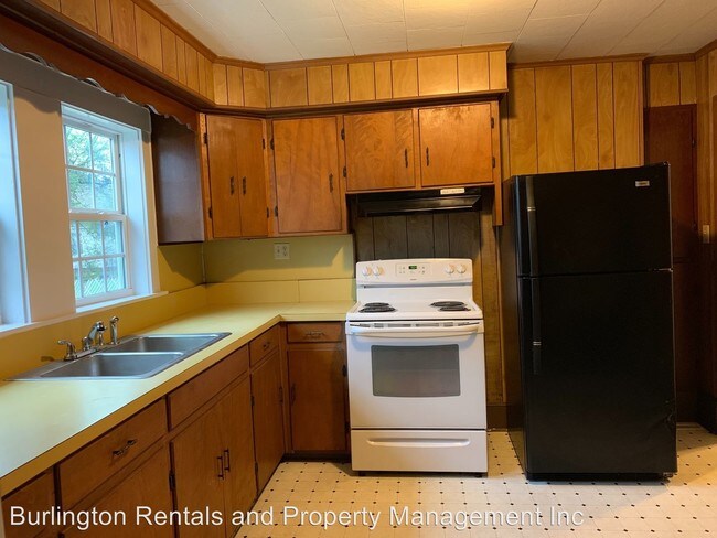 Building Photo - 3 br, 1 bath House - 827 N. Anthony Street