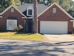 Building Photo - 1461 Oakmont Pl