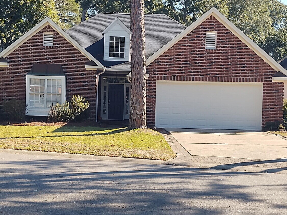 Foto principal - 1461 Oakmont Pl
