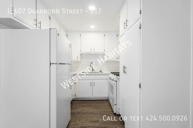 Foto del edificio - 18407 Dearborn St