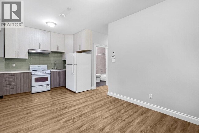 Photo du bâtiment - 2765 E 54th Ave