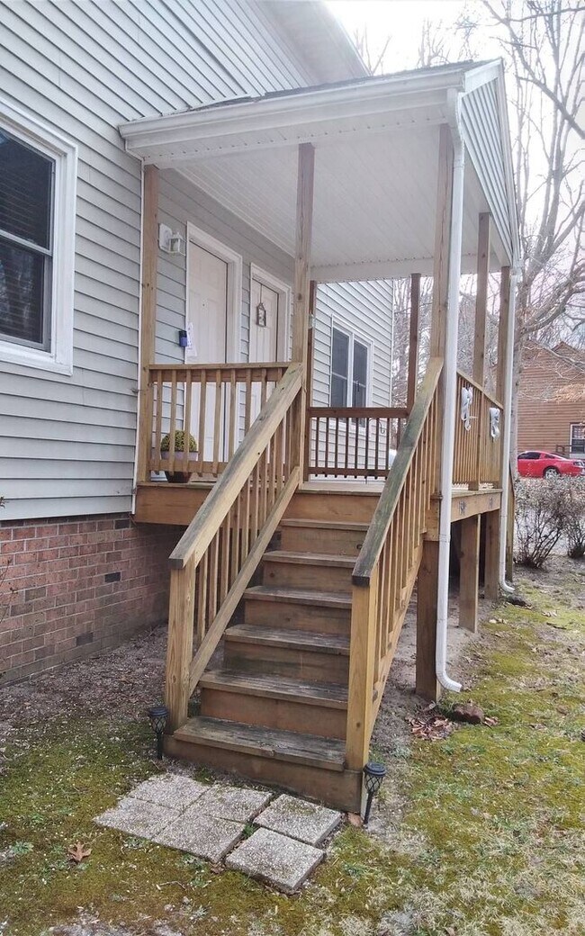 Building Photo - 2 bedroom duplex in Prince George County