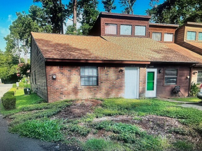 Building Photo - 1171 Ocala Rd