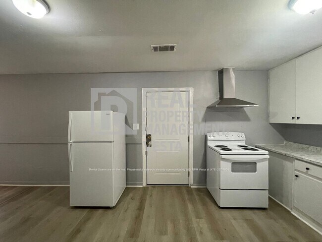Foto del edificio - 1250 Winton Ave