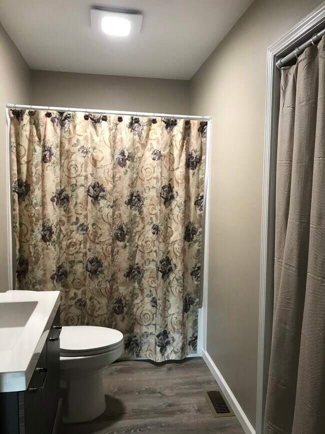 Bathroom - 202 Odoherty Rd