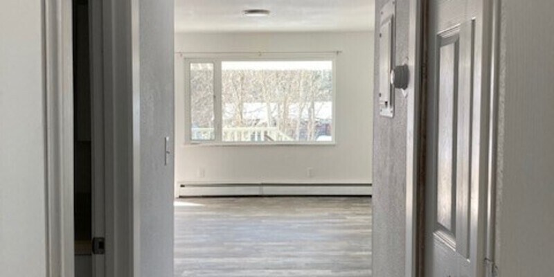 Primary Photo - 4th Ave 6 Plex