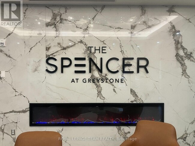 Photo du bâtiment - 360 Deschâtelets Ave.