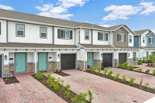 Building Photo - 5070 Rain Shadow Dr