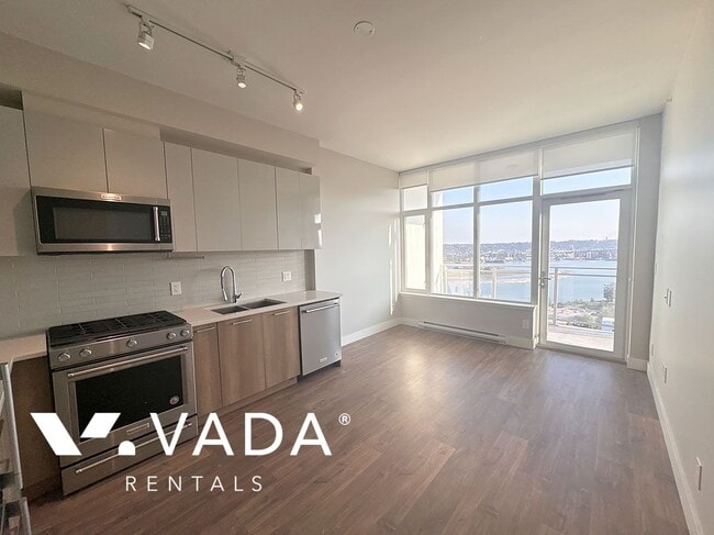 Building Photo - The Columbia at Brewery District Apartment...