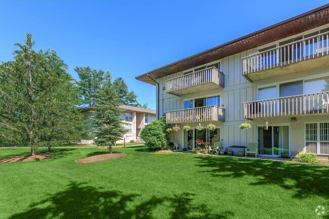 Building Photo - North Wood Apartments