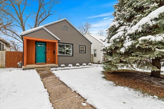 Building Photo - 1357 Genessee Ave