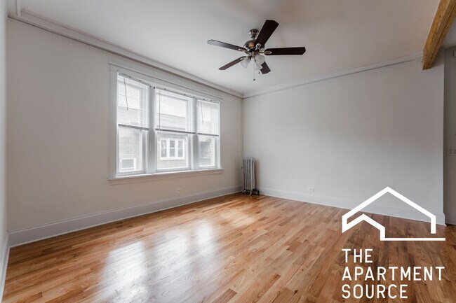 Foto del edificio - 4918 N Glenwood Ave