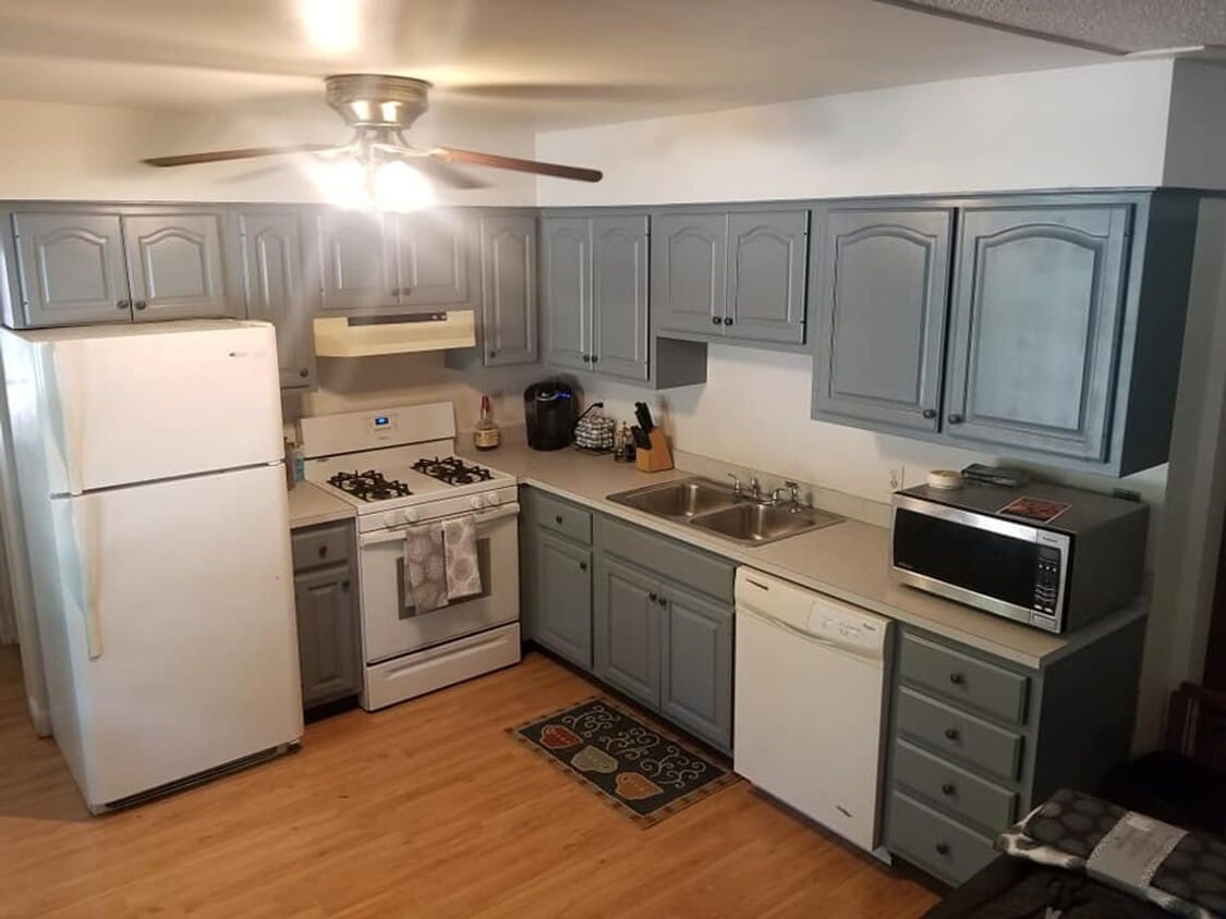 Building Photo - 512 Grand St