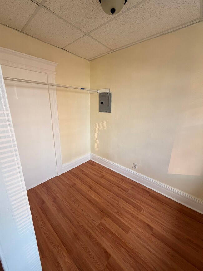 Foto del edificio - 520 N 3rd St