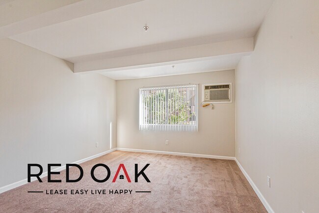 Foto del edificio - 1375 W San Bernardino Rd