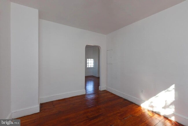 Foto del edificio - 401 Morgan Ave