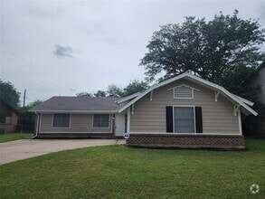 Building Photo - 316 Steeple Ridge Rd