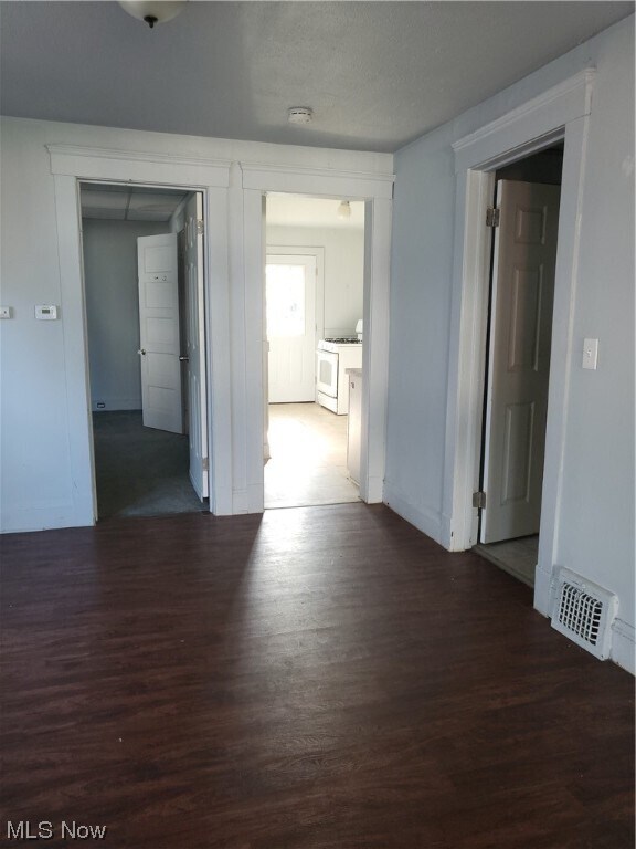 Foto del edificio - 2105 W 93rd St
