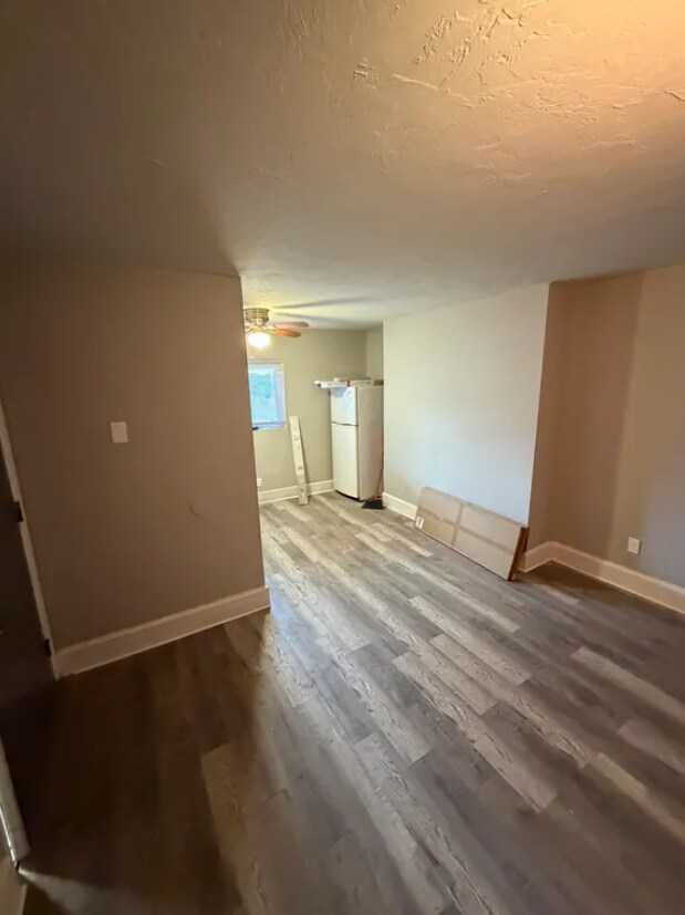 Foto del edificio - 1320 W Sycamore St