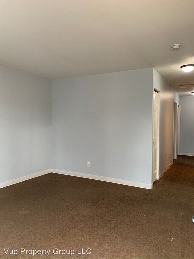 Building Photo - 3 br, 2 bath House - 1273 Worcester Avenue
