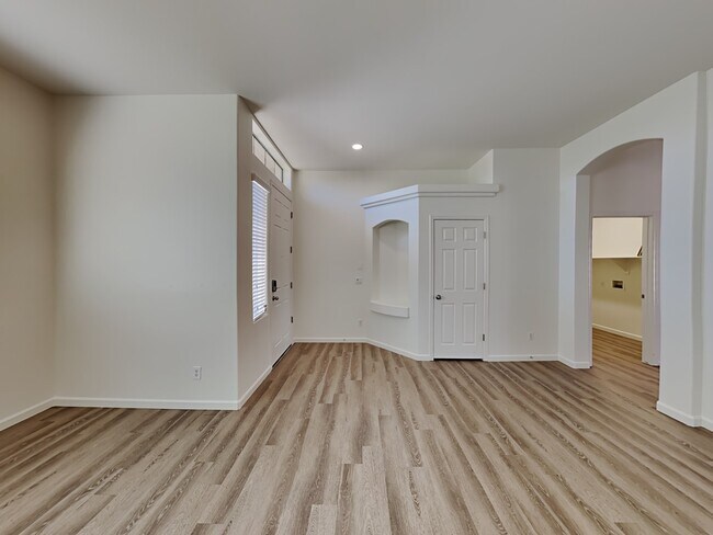 Foto del edificio - 43174 W Chisholm Dr