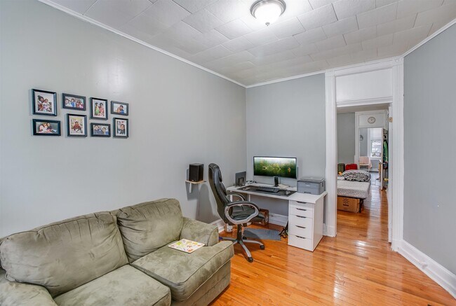 Foto del edificio - 45 Carlton Ave