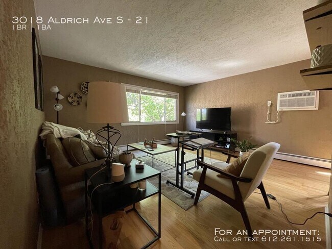Building Photo - 3018 Aldrich Ave S
