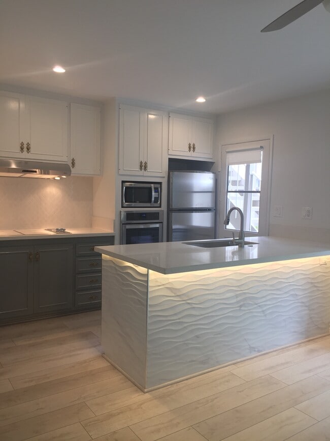 kitchen - 1214 Rutland Rd