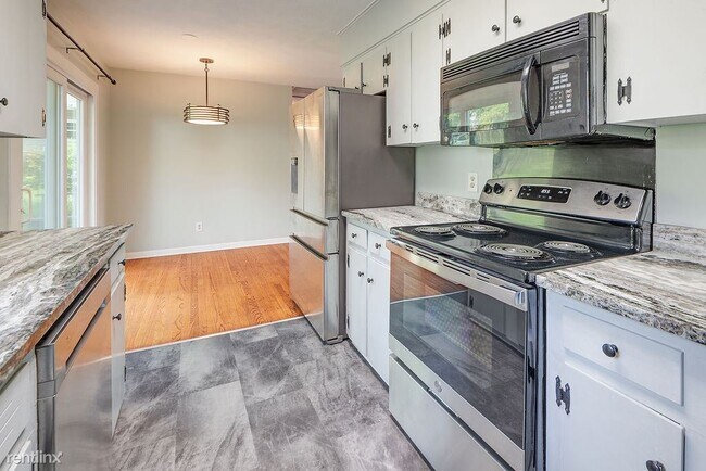 Foto del edificio - 3 br, 2 bath House - 54 Brucemont Circle