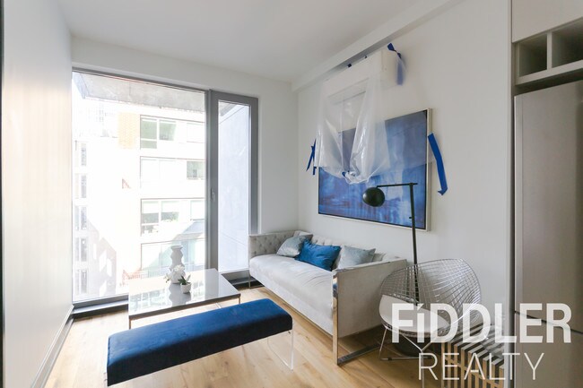 Foto del edificio - 42-20 27th St