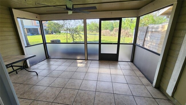 Building Photo - 2055 Waterleaf St