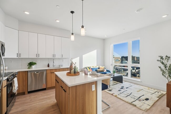 Building Photo - Via Callowhill