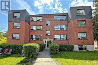 Building Photo - 2424-2424 New St