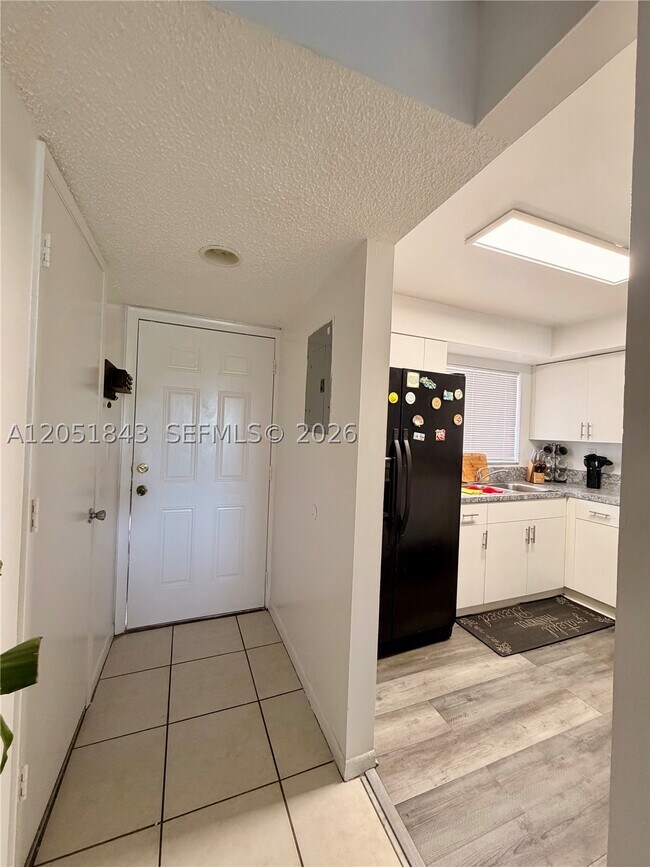 Foto del edificio - 14919 SW 80th St