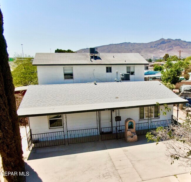 Foto del edificio - 517 Bataan Cir