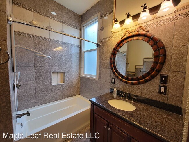 Building Photo - 4 br, 3 bath House - 621 21st Avenue