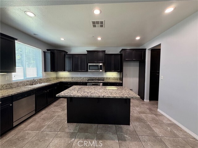 Building Photo - 14280 Ballad Dr