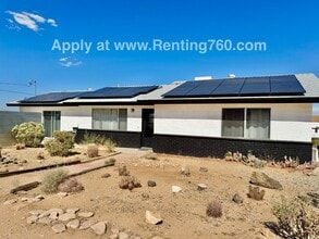 Building Photo - 331 Lloyds Ln