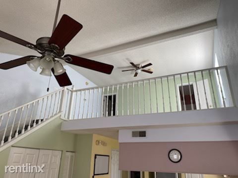 Foto del edificio - 2 br, 2 bath Townhome - 2541 Golden Park Ln