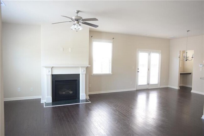 Building Photo - 776 Village Field Ct NW