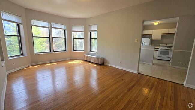 Building Photo - 7724 N Marshfield Ave