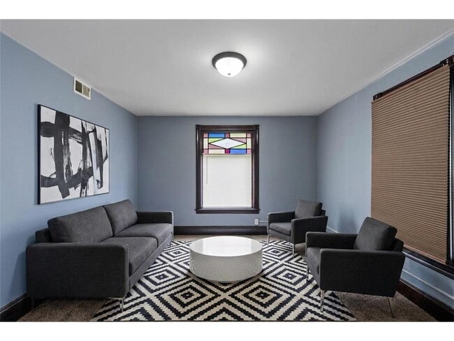 Foto del edificio - 4615 N Colfax Ave